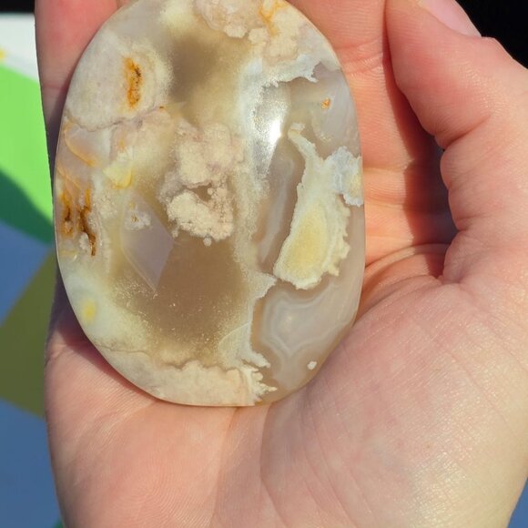 Flower Agate Crystal Palm Stone [D] - Picture 2 of 5